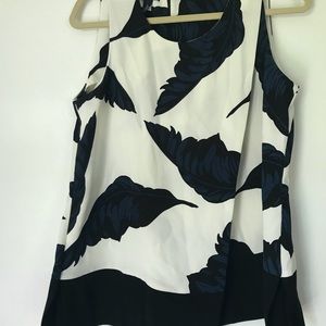 Alfani white blue black sleeveless top